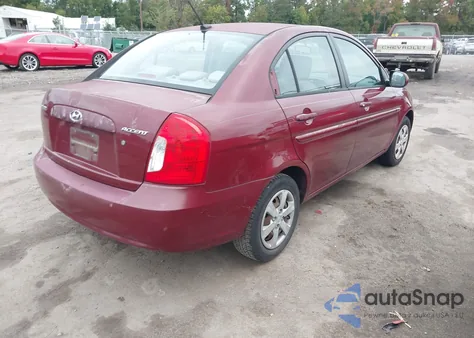 2010 Hyundai Accent Gls z USA, uszkodzony, nr VIN KMHCN4AC8AU463234